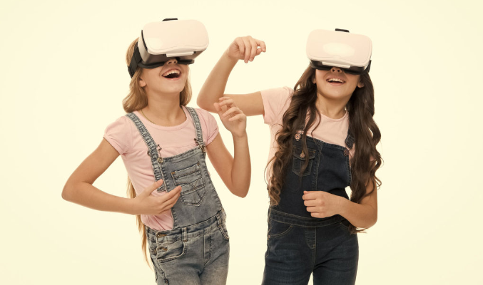 Is A VR Headset Good For A 10 Year Old 3